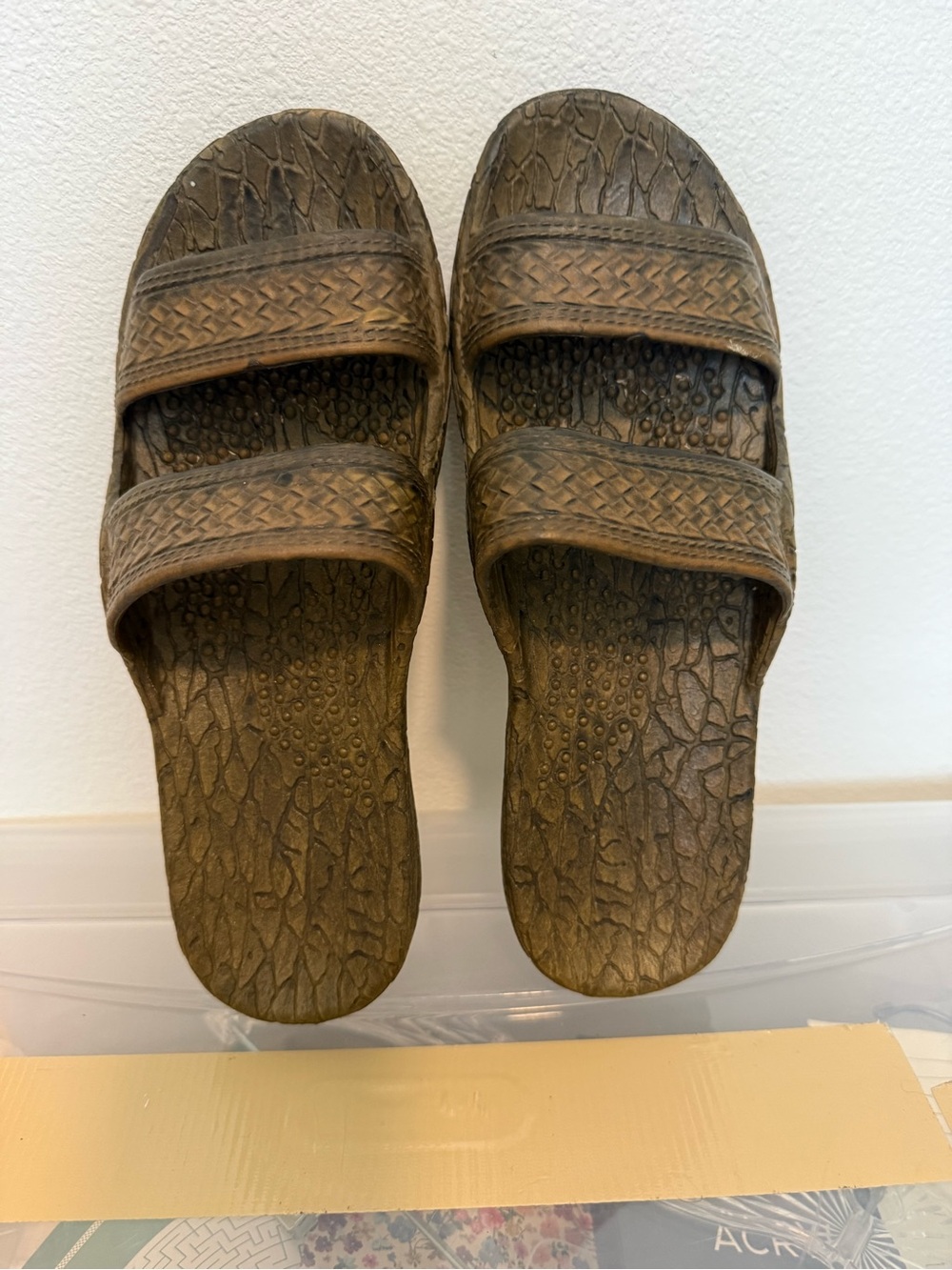 Pali Sandals - Picture 3 of 3
